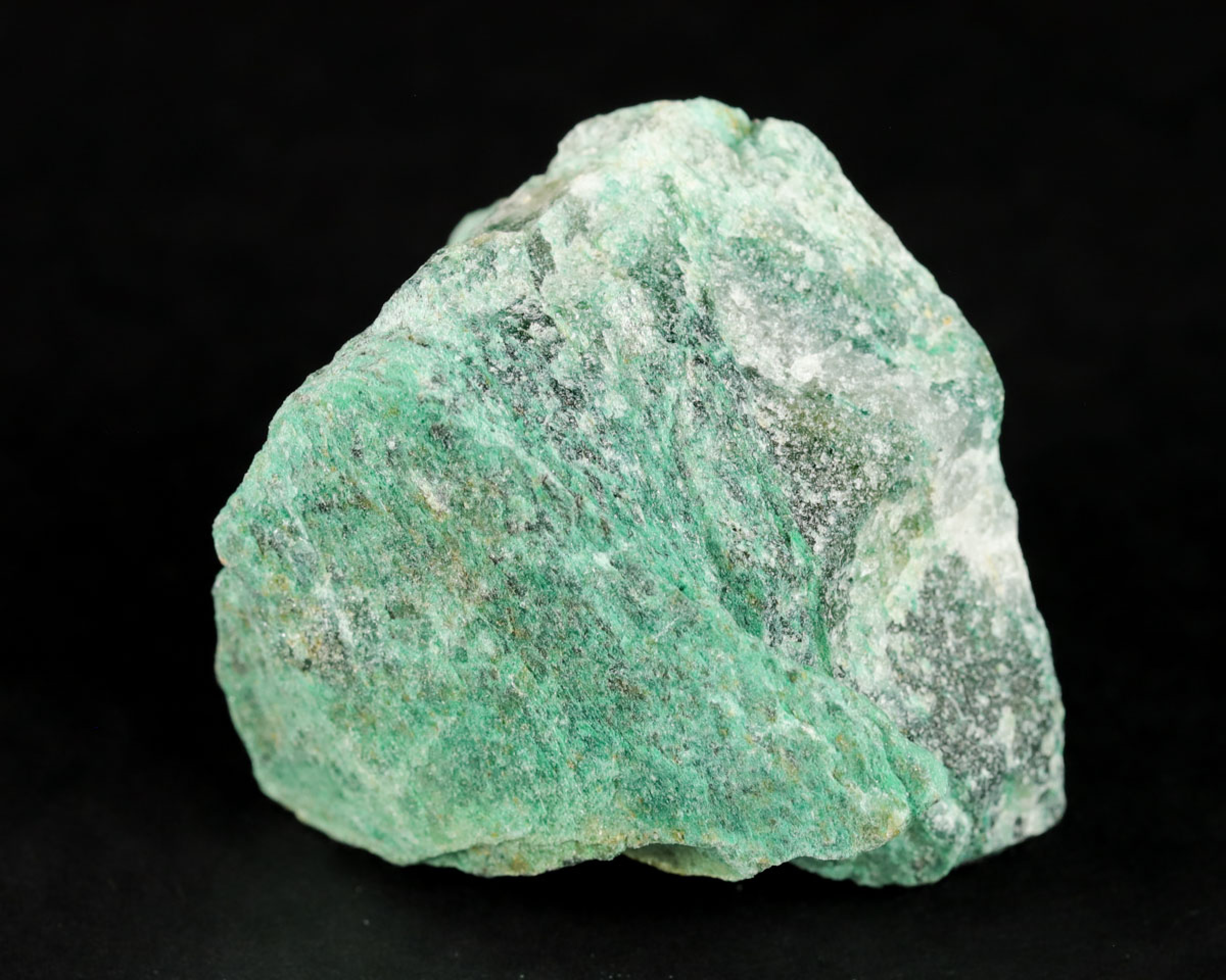 Awenturyn z fuchsytem