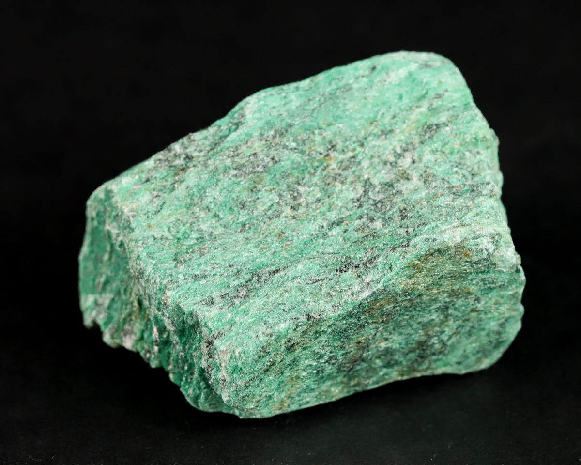 Awenturyn z fuchsytem