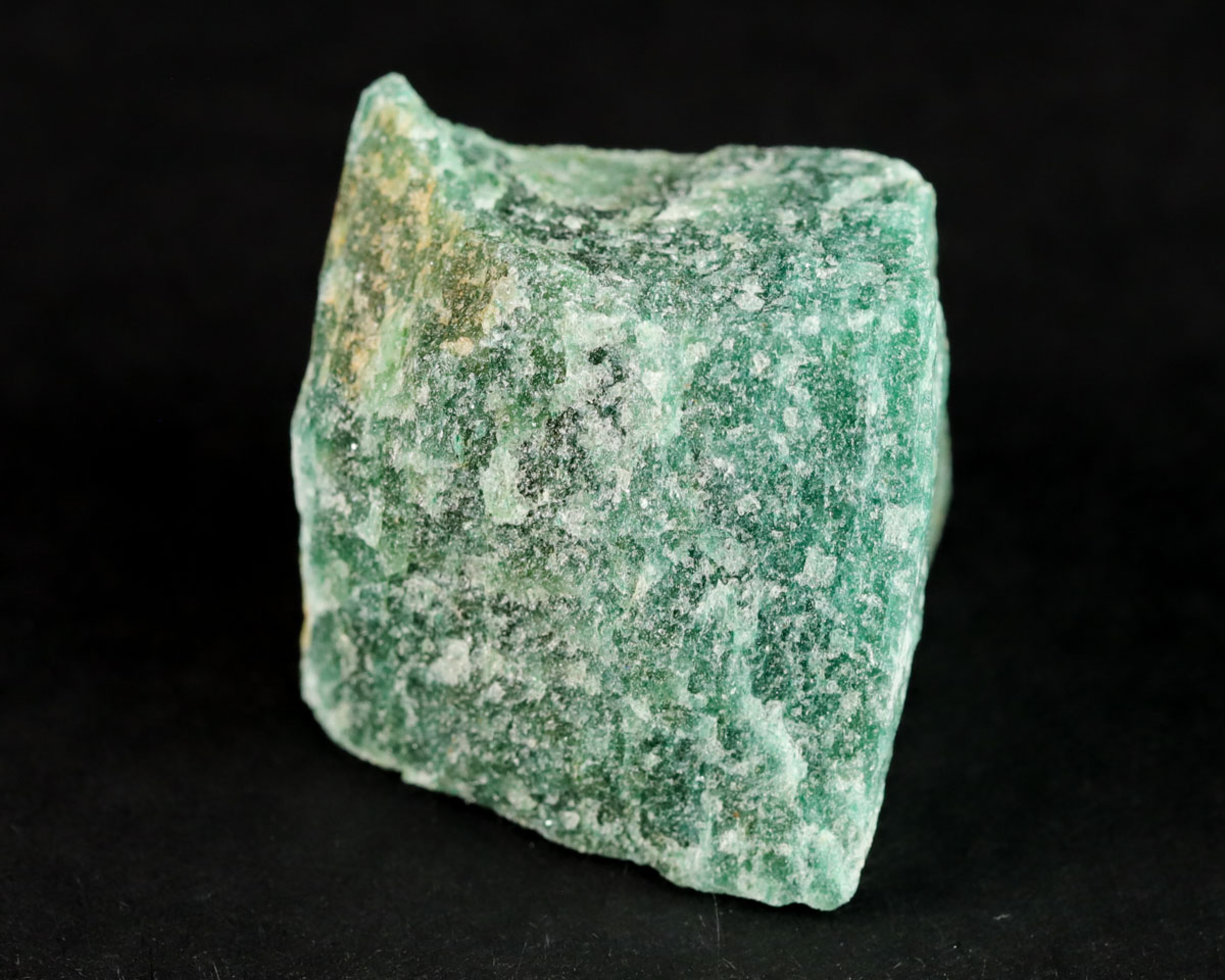 Awenturyn z fuchsytem