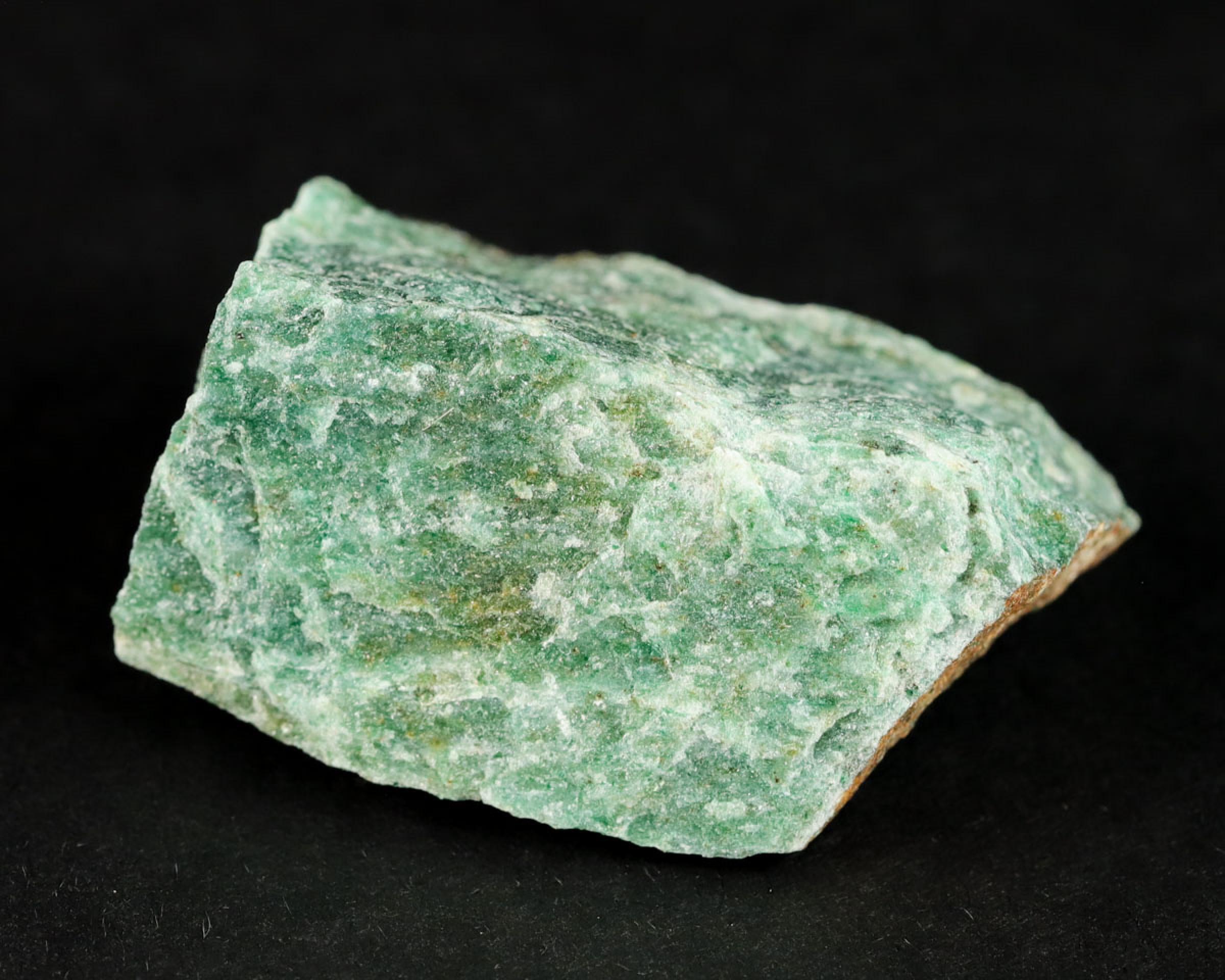 Awenturyn z fuchsytem