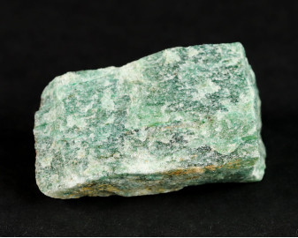 Awenturyn z fuchsytem