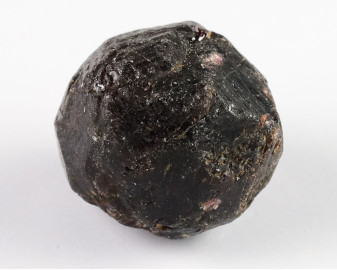 Granat almandyn