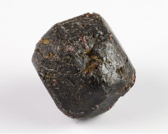 Granat almandyn