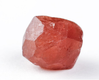 Granat hessonit