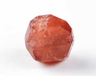 Granat hessonit