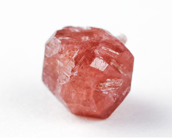 Granat hessonit