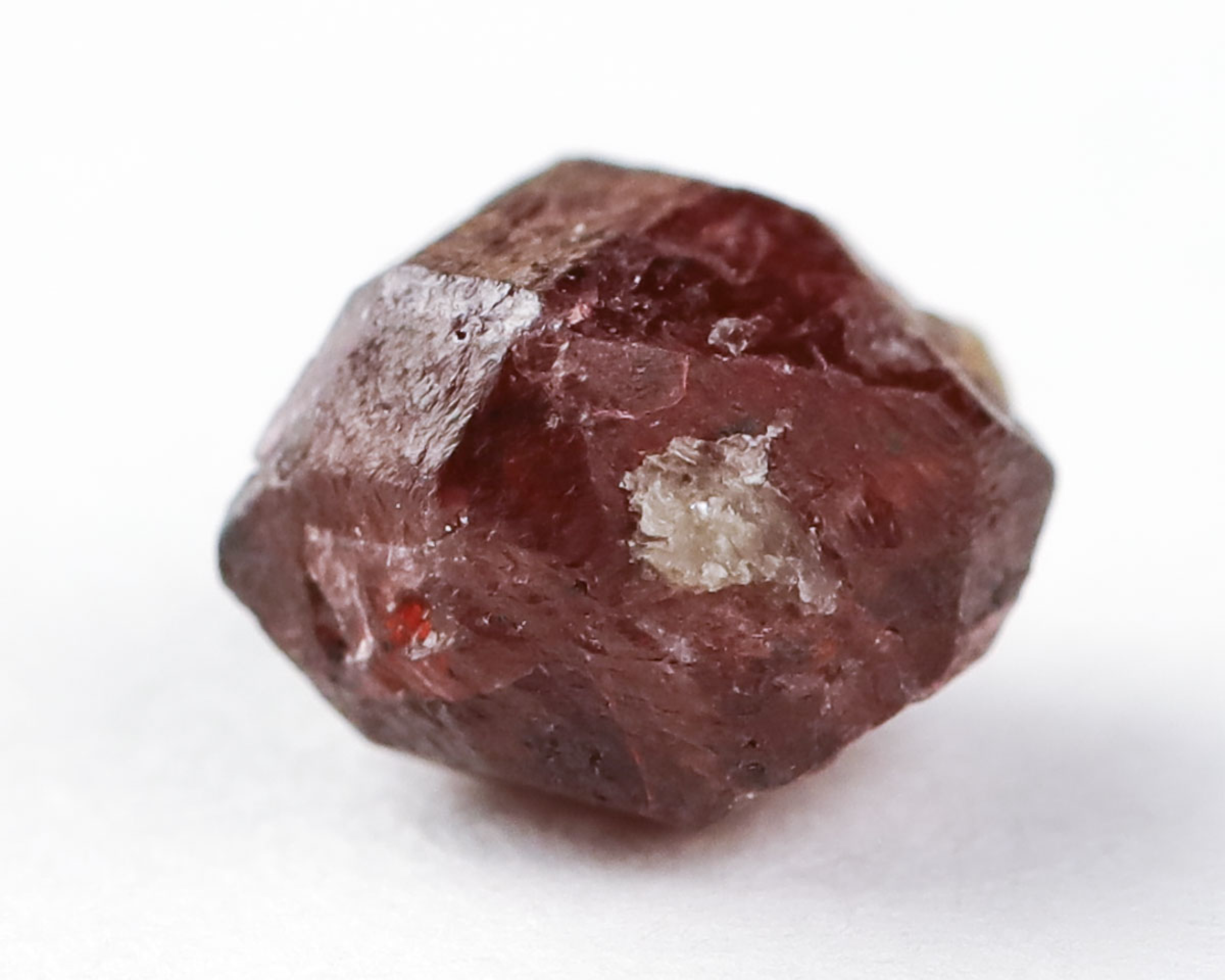 Granat hessonit