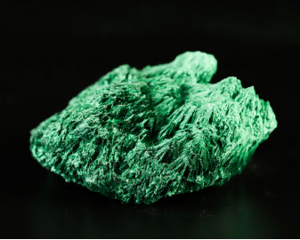 Malachit włóknisty