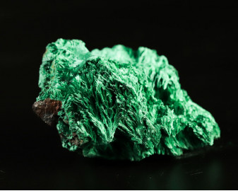Malachit włóknisty