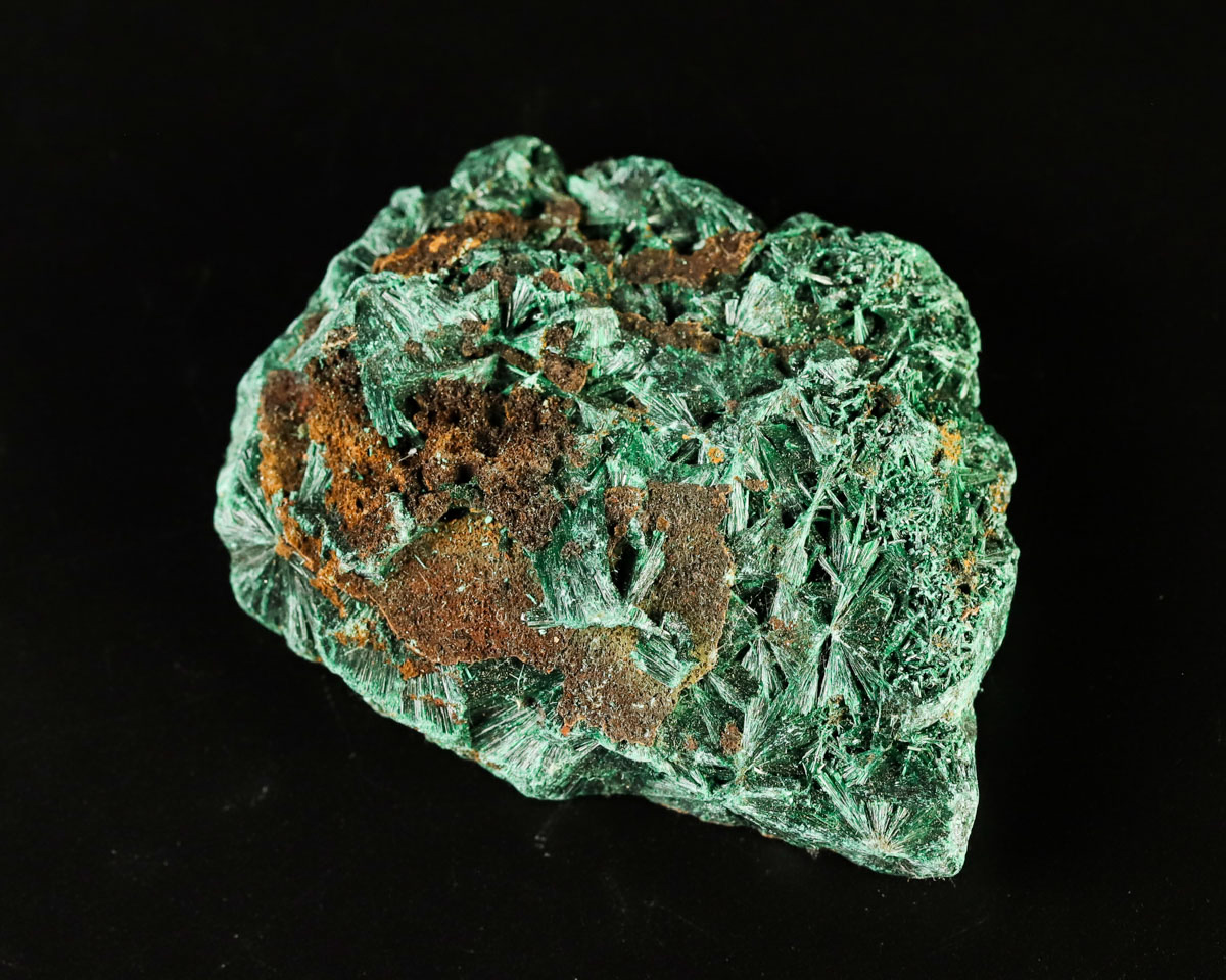 Malachit włóknisty